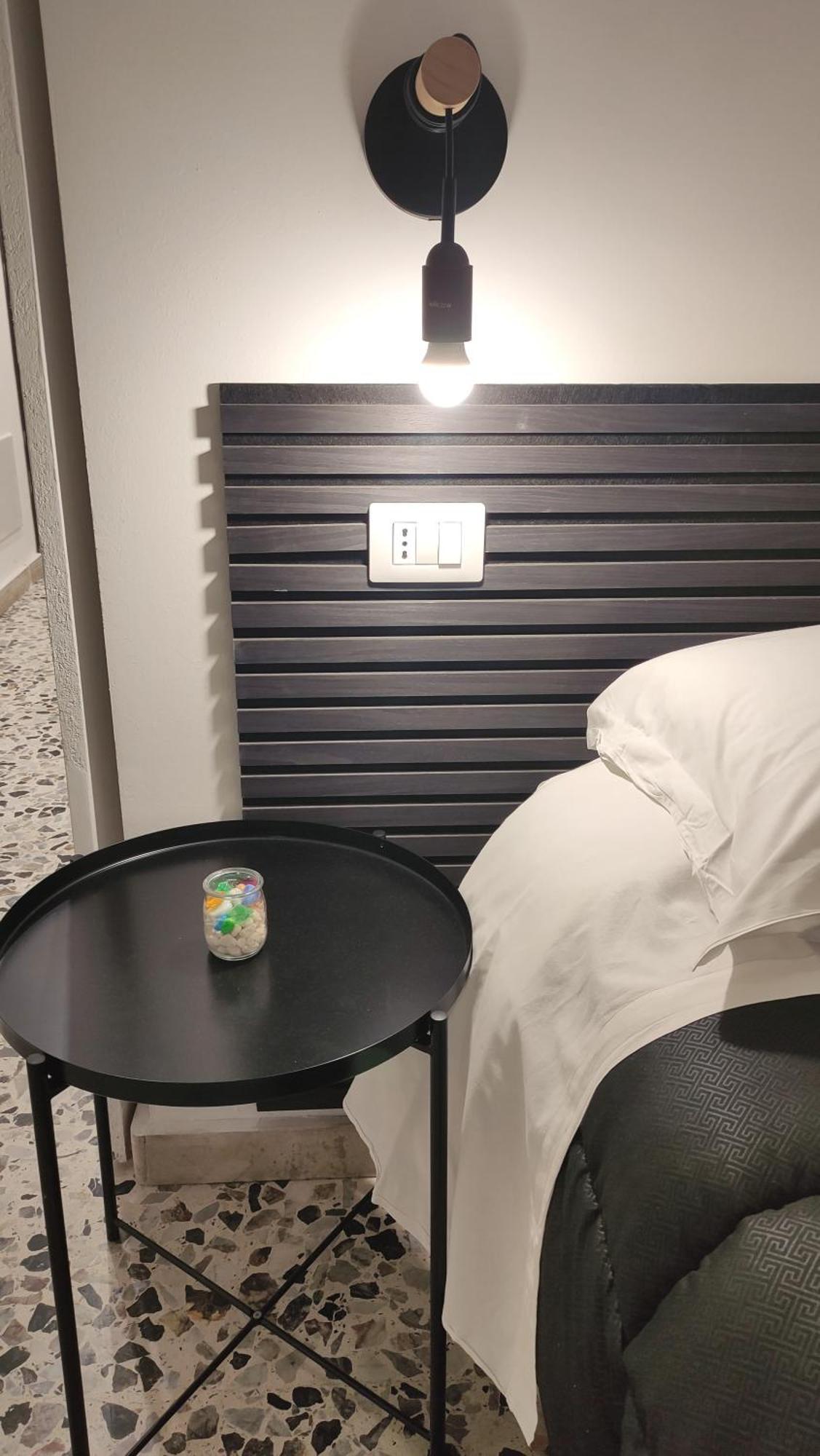 Majorana'S Labsuites Aeroporto di Catania Fontana Rossa Esterno foto